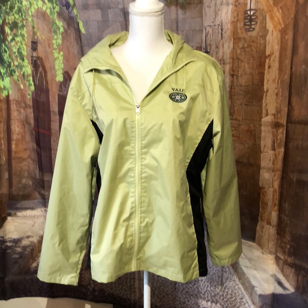 Lightweight Vail Jacket With Mesh Lining - image 1